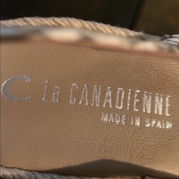 Comfortable, new LA CANADIENNE Espadrille - Picture 4 of 5